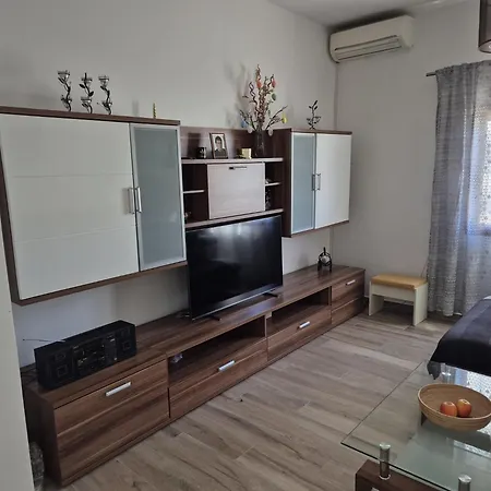Anastazija * 宁
