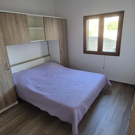 Anastazija דירה *