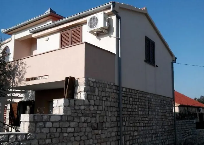 Anastazija *